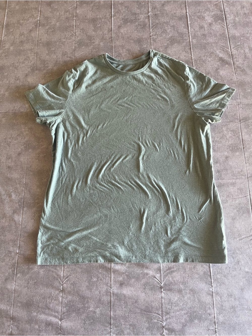 Goodfellow & Co Sage Green Short Sleeve Crewneck Tee